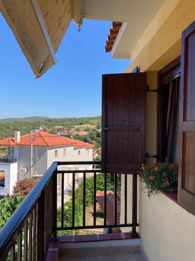 Nikiti Seaview Apartment מראה חיצוני תמונה