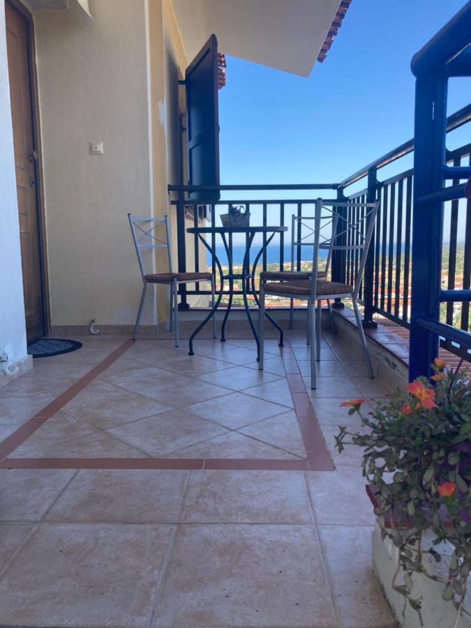 Nikiti Seaview Apartment מראה חיצוני תמונה